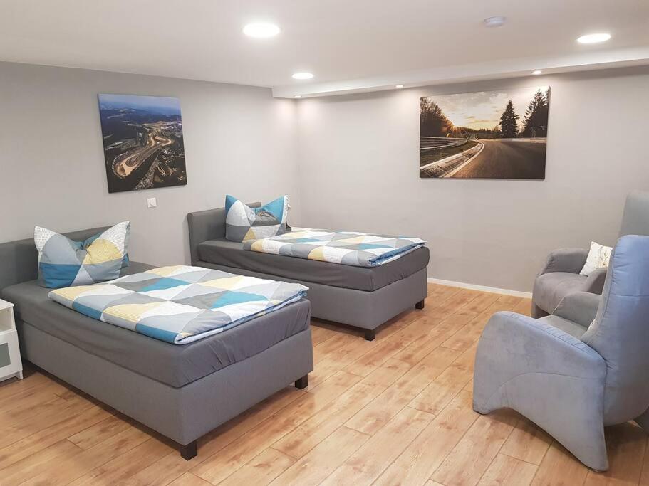 Ferienwohnung Bela, Naehe Nuerburgring Luxem Extérieur photo