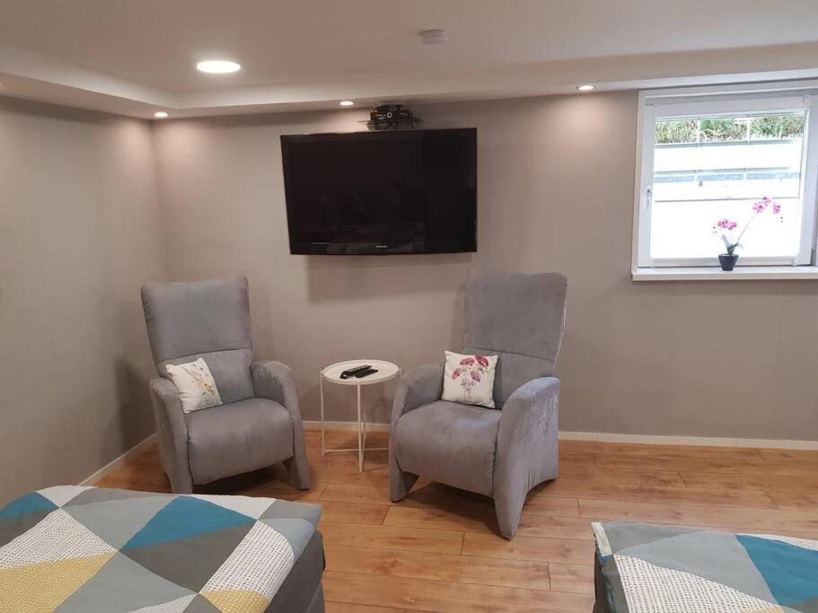 Ferienwohnung Bela, Naehe Nuerburgring Luxem Extérieur photo