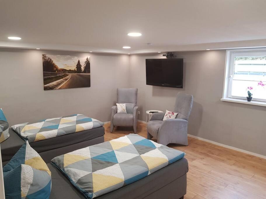 Ferienwohnung Bela, Naehe Nuerburgring Luxem Extérieur photo